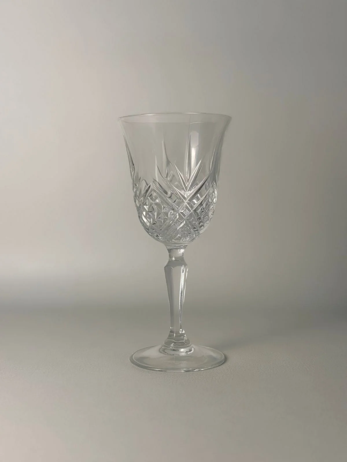 Crystal Wine Glass - Image 2