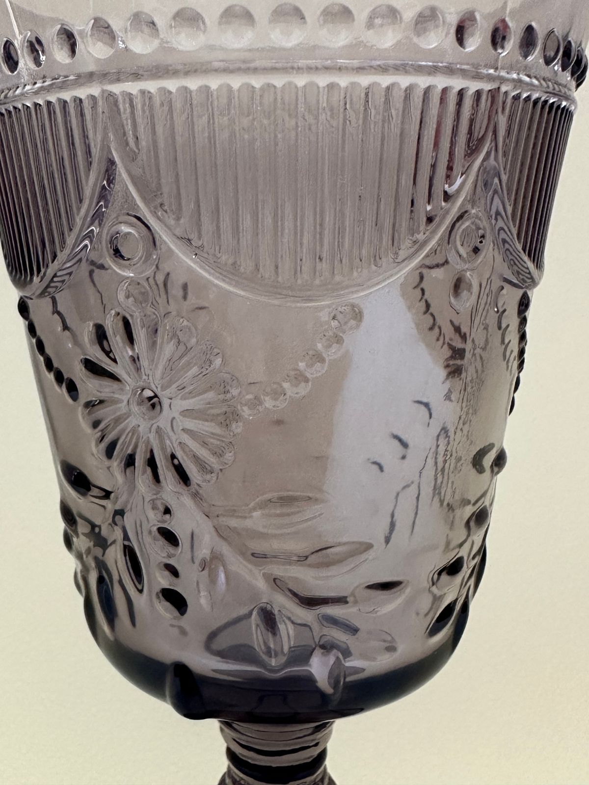 Fleur Amethyst Glass - Image 3